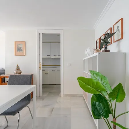 Oleholidays Mediterraneo Centro Vistas Panoramicas Al Mar Apartman *