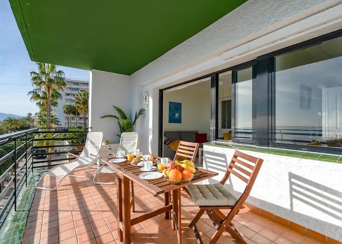 Apartamento Oleholidays Mediterráneo Centro Vistas Panorámicas Al Mar *